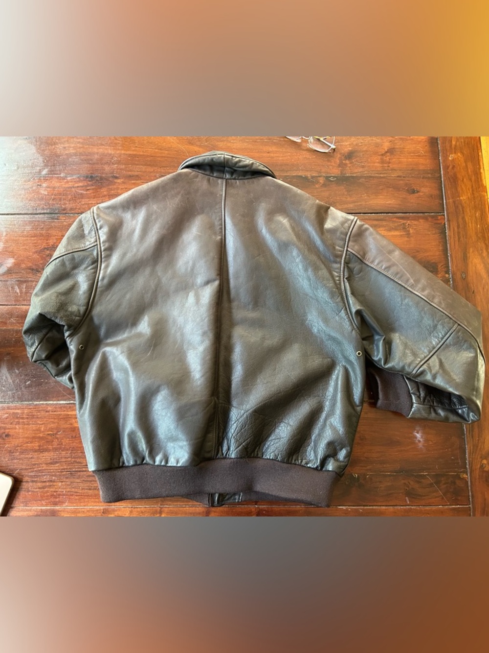 Vintage Lands' End Men's Brown Leather Bomber Jacket - Picture 3 of 10